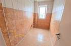 Apartament 3 camere semidecomandat, zona Milcov - 4