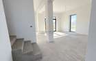 Vila individuala / 4 Camere / 2 Bai / 320 mp teren / Zona linistita