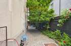 Vila generoasa cu 5 camere si curte, de vanzare in zona 13 Septembrie - 30