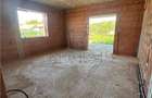 Utvin- toate utilitatile- 4 camere- bucatarie inchisa - 4