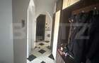 Apartament cu 2 camere, 64 mp, zona Micro 17 - 7
