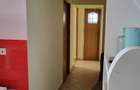 Malu Rosu ,se vine apartament cu trei camere ,pret  83000 euro - 2
