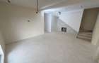 Duplex Despartit, Finisaje Premium, 5 Camere - 4