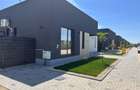 Complex Privat de Vile pe Parter | Stil Mediteranean | Finisaje Premium - 1