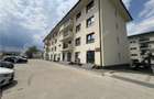 Apartament cu 3 camere 2 bai si balcon etaj 1 zona Doamna Stanca - 13