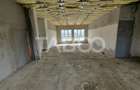 Spatiu comercial suprafata 132 mp se poate vinde si separat 66 si 66mp - 1