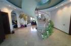 Vila Cernica langa lac - 438000 Euro negociabil - 4