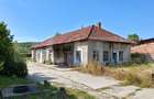 Teren cu anexe, 275 mp, teren 2000 mp, zona Ludus - 1