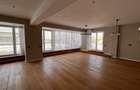 REA1015956 Apartament spatios cu 3 terase - 10
