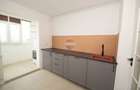 Apartament 3 camere de vanzare, balcon, renovat,  Berceni, sector 4 - 6
