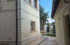Resedinta deosebita,renovata 2023,P+2,garaj 2 loc, sauna, piscina, teren 1130 mp - 7