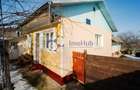 🏡 Teren 2300 mp și casă bătrânească în centrul satului Voinesti, lângă biserică - 25