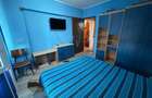 Apartament cu 2 camere de vanzare, zona scoala 7 - 6