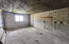 Duplex la rosu, 4400 mp teren, Siret - 6