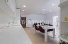 Apartament mobilat 3 camere bloc tip vila zona Coresi - 17