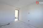 Duplex cu 4 camere despartit prin baie, Mosnita Veche