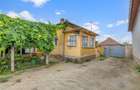 Casă de vânzare în zona Gai cu teren de 1.480 mp - 3
