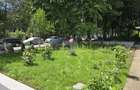 Apartament în zona Brancoveanu, 3 camere , Parter/4, zona verde - 1