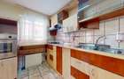Vila cu 8 camere de vanzare  / teren 840 mp.  -  Prelungirea Ghencea - 16