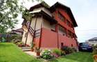 Casă individuală ideală pentru două familii sau locuință cu spațiu de lucru - 2