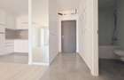2 camere, partial mobilat si utilat, cu parcare, in complexul Denya