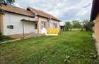 Casa 2 camere, 974 mp teren, Micesti - 1