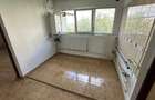 Pta Delfinului, Apartament cu 2 camere decomandat - etaj 6/10 - 8