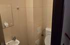 Proprietar, vând apartament cu 3 camere, decomandat, parter înalt, balcon.  - 2