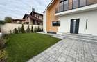Vilă contemporană , finalizată în 2024, situată pe o stradă privată. - 5