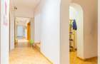 Vilă spațioasă în zona Titulescu, 14 camere - 8
