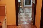 PROPRIETAR, Garsoniera 13 Sept , stradal, bloc mixt, 45m, et3, decomandat - 10