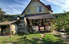 Casă spațioasă de vânzare – Corunca, zona Vatman - 2