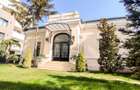 Vila restaurata in cel mai mic detaliu - zona centrala - 1
