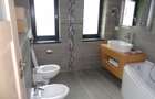 Apartament cu 4 camere in cladire de birouri - 6