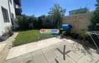 Apartament 2 camere decomandat,cu terasa( 120 mp),parcare proprie - 20