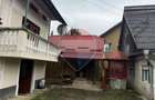 De vanzare Doua case , teren 7500 mp si anexe gospodaresti