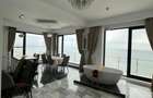Penthouse mobilat lux , vedere frontală la mare - 3