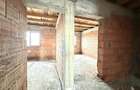 Duplex la roșu, 5 camere, 127 mp utili 305 mp teren - Dumbravita - 9