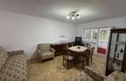Apartament 3 camere de inchiriat , Zona Pompieri