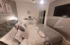 De vazare casa  moderna cu un miniapartament suplimentar la demisol in Hlincea