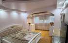 Apartament 3 camere UNIRII, centrala proprie, 2 bai, metrou - 1