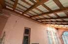 Casa 80 mp, teren 1683 mp, zona Cosoveni