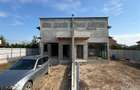 Vila P+1 duplex de vanzare in Vanatori cu utilitati - 2