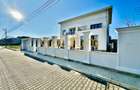 VILA UNICA/DESIGN SUPERB/PIPERA/CURTE 1000mp/IANCU NICOLAE/ZONA LINISTITA - 9