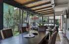 Vilă renovată P+1+M  | Foișor vitrat, grădină și jacuzzi - 6