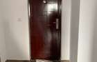 Apartament 2 camere Miroslava, 100 ml de statia de autobuz, str C-tin Langa 40 - 25
