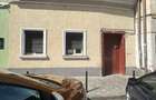 Casa 2 camere ,deschidere stradala , potential comercial ultracentral - 1