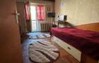 Apartament 3 camere decomandat, zona Calarasilor.