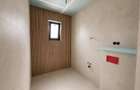 Casă modernă de vânzare | 3 dormitoare | 2 băi | 399 mp teren