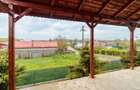 Casă pentru familie, 7 camere, teren mare și vedere la lac – Periș - 11